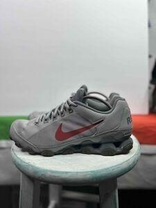 Nike Mens Grey Red Reax 9 TR Mesh Cross Trainer Sneakers Size 9
